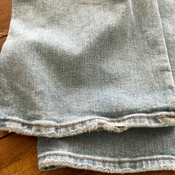 Jessica Simpson light wash blue denim jeans button fly flirt straight boot sz 27 - Picture 15 of 15